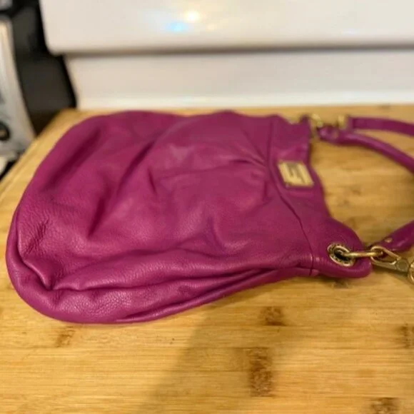 Vintage Y2K Marc Jacobs Raspberry Hillier Leather Hobo Bag - Picture 7 of 16